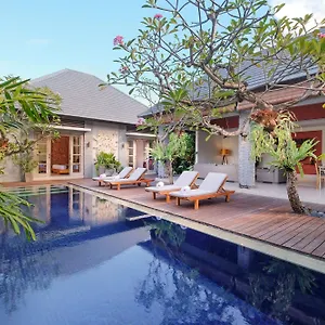 wolas-villa-and-spa.hotelsseminyak.net/